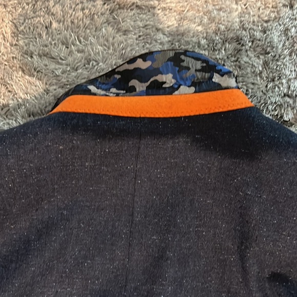Blazer included with hankerchief - Picture 2 of 5